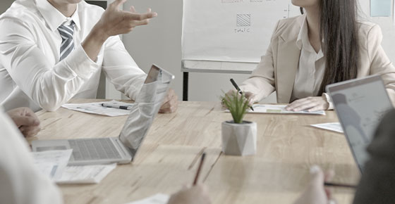 고객을 중심으로한 마케팅 전략 개발, 목표를 이해하고 이를 바탕으로 제품 개발